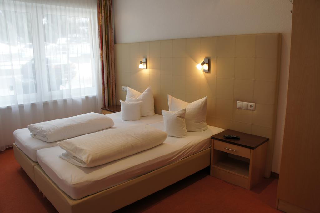 Alpinea Appartements イシュグル エクステリア 写真