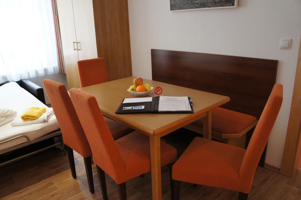 Alpinea Appartements イシュグル エクステリア 写真