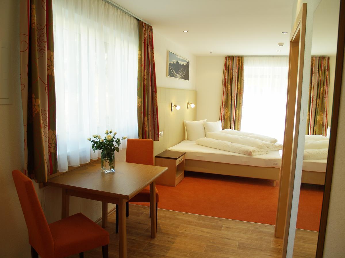 Alpinea Appartements イシュグル エクステリア 写真